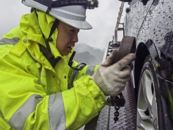 “功能党小组+”让党旗在应急保畅一线高高飘扬